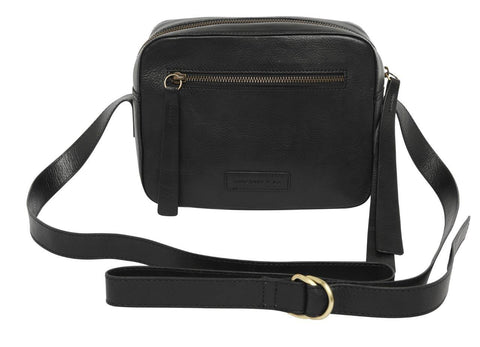 Cosgrove & Co Retro Leather Camera Bag | Camilla Black