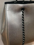 BBAGGAGE BTQ- NEOPRENE TOTE | METELIC SILVER